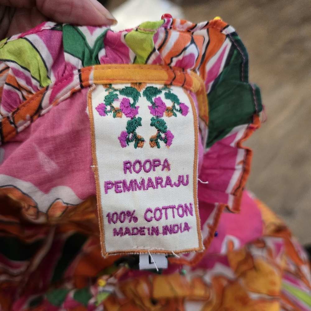 Exquisitely Chic Tropical Beaded Dress by Roopa Pemmaraju - Picture 3 of 6